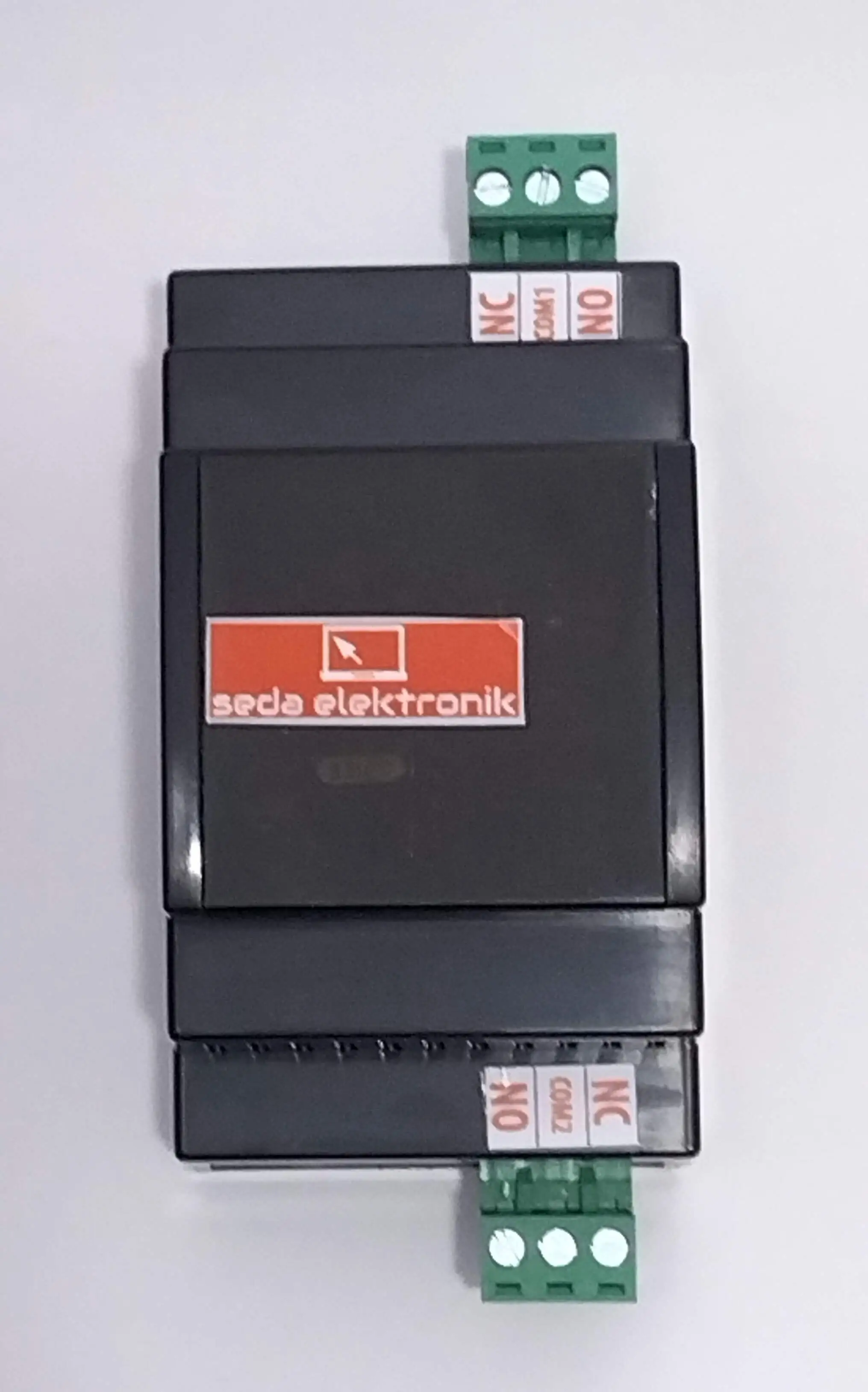 Network 2 Röle Kontrol Modülü - ön görünüm, RJ45 ve röle klemensleri görünür