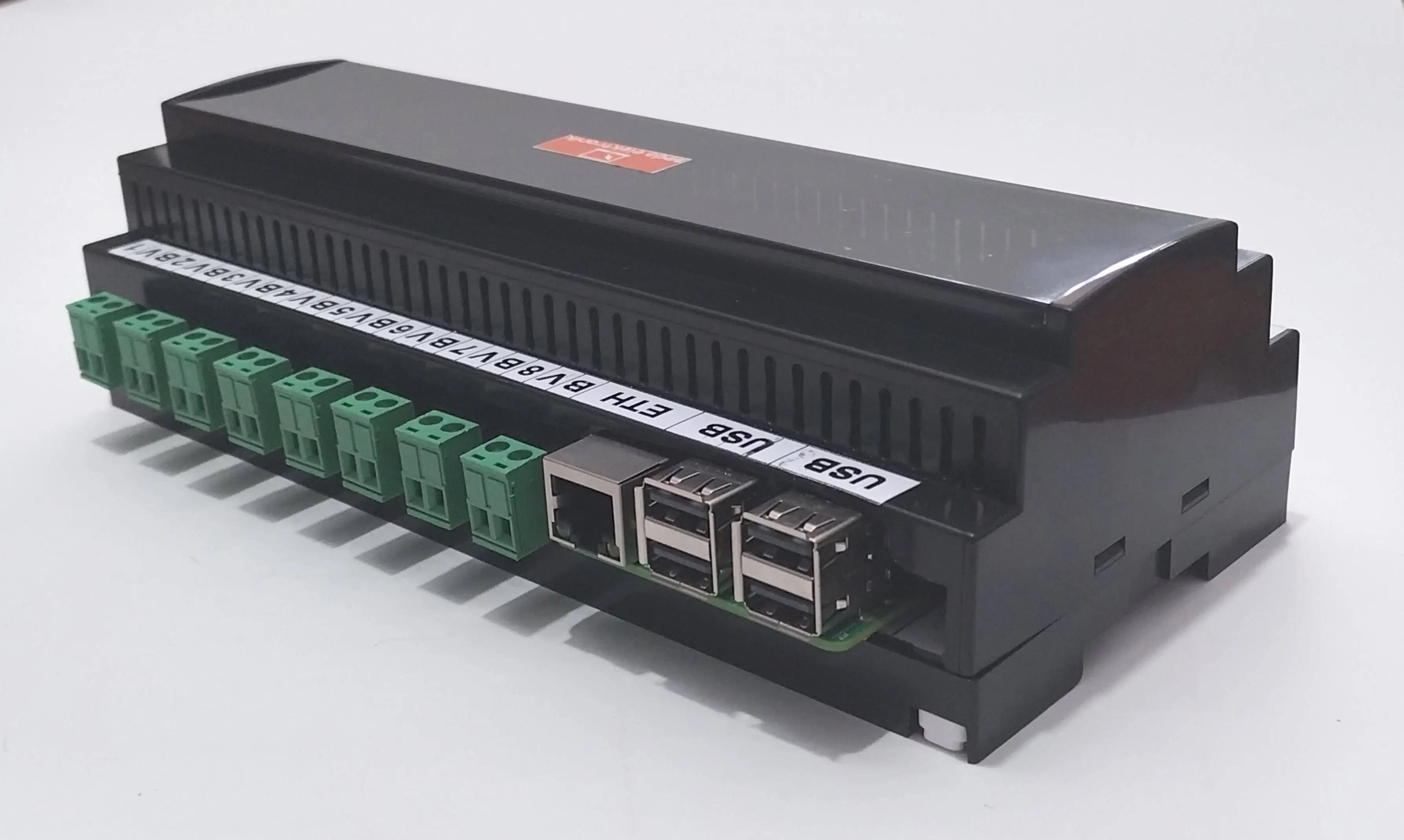 Network IP Button 16 input Modülü - yan görünüm, ray tipi kutu bileşenleri görünür