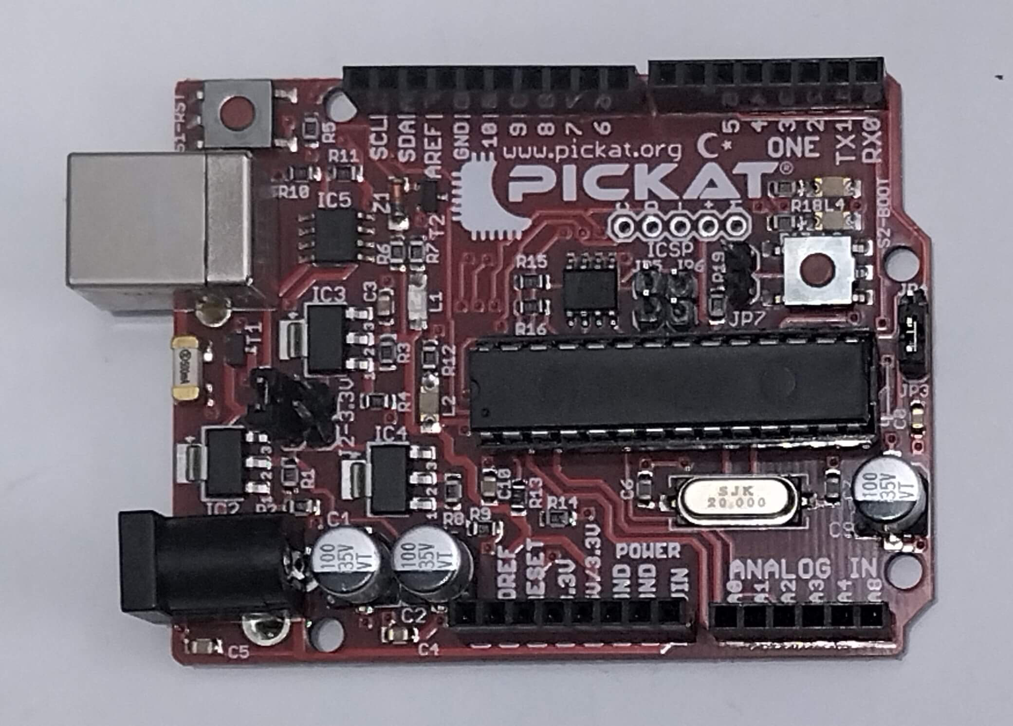 Pickat Pic18F Geliştirme Kartı - üst görünüm, PCB ve bileşenler