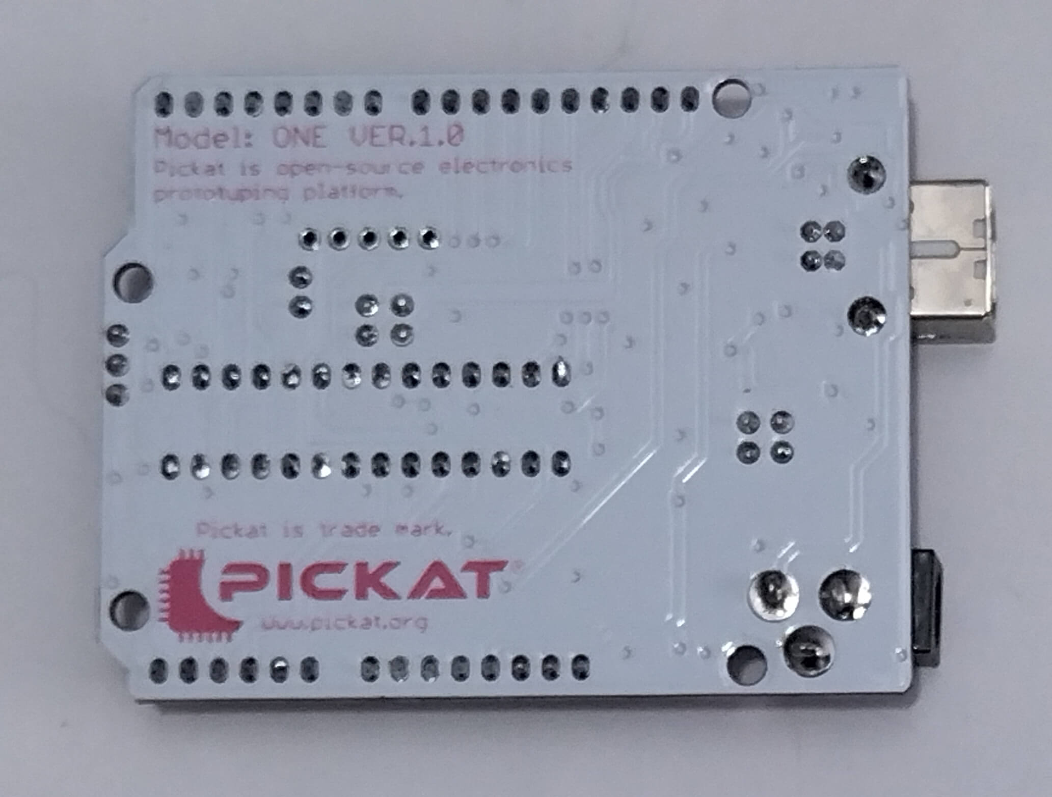 Pickat Pic18F Geliştirme Kartı - pcb arka yüzey